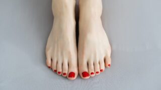 爪が剥離しているのはなぜ？考えられる原因や正しい対処方法を解説